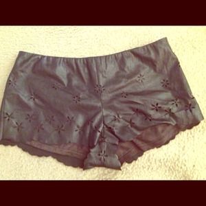 2b Bebe Pleather shorts