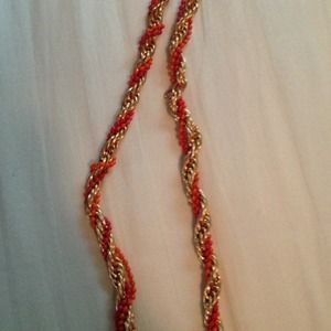 Gold layered twisted necklace