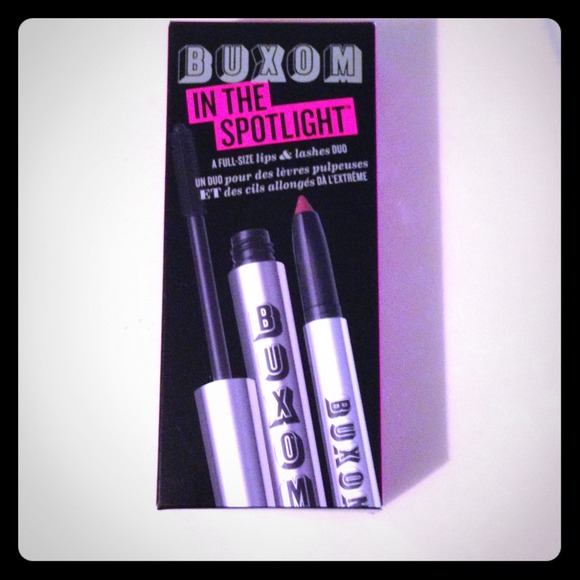 Red Lipstick and Mascara Duo