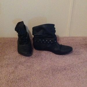 Black low cut boots