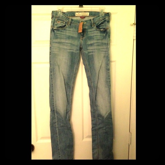 Hollister never been worn skinny jeans!
