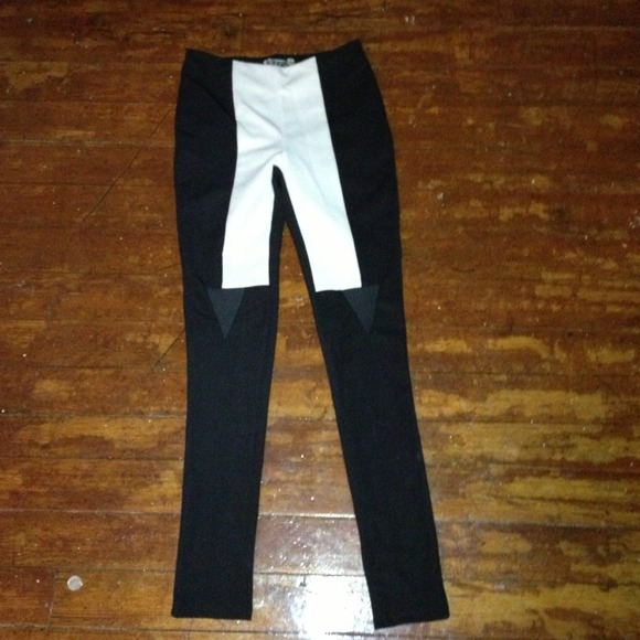 Color Block Ankle Pants