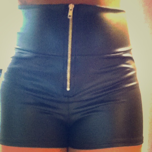 Black high waist shorts with gold zipper