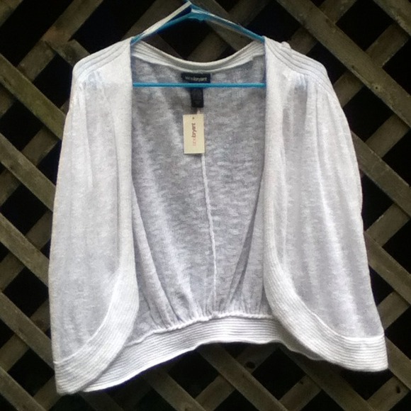 🚫SOLD (eBay)🚫NWT  Lane BryantShrug