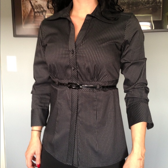 REDUCED! Pin striped fitted blouse w by- new!