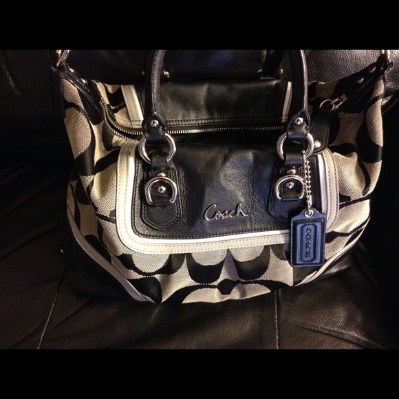 ⚠️Coach Ashely Signature ⚠️ - Picture 2 of 5