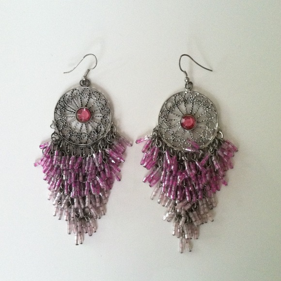 Accessories - Gorgeous ombré pink earrings 💕