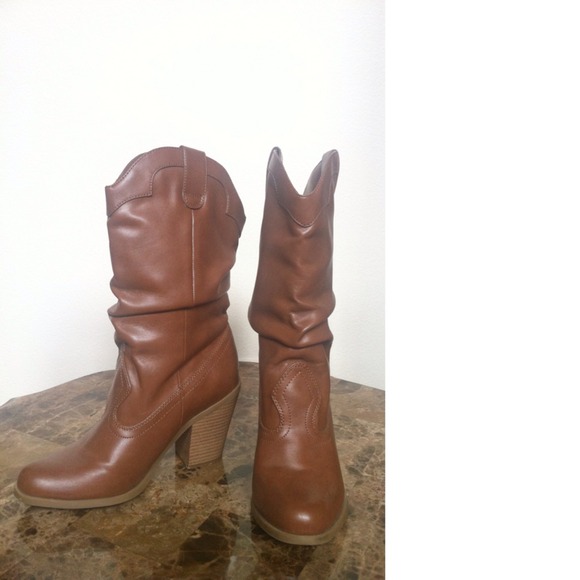❤SOLD❤ Kensie Girl Chestnut Brown Cowboy Boots 8