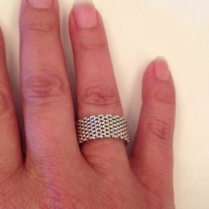 .925 mesh ring. Very popular style!