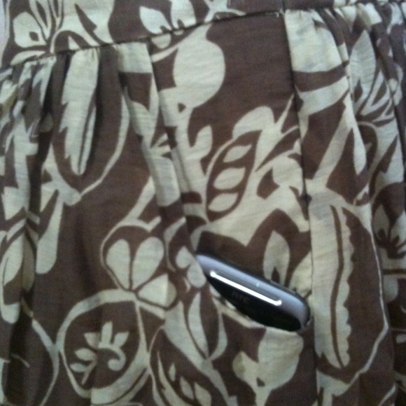 Brown/tan floral skirt - Picture 3 of 3