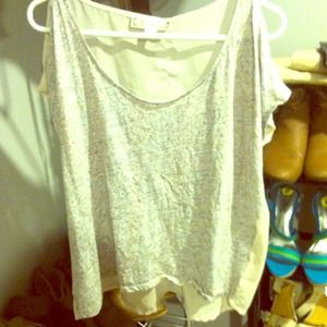 Chiffon top w peep sleeves