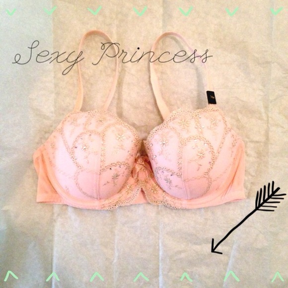 Reserved for @chelsealynnwag Sparkle Pink VS Bra