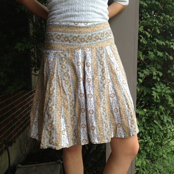 Fossil Floral Patterned Skirt