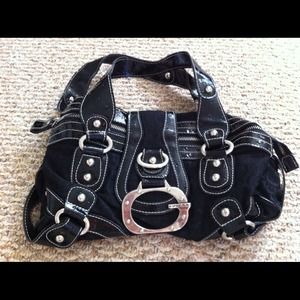Black guess purse
