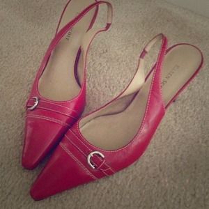 Red heels - karen scott