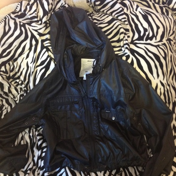 ๐๐๐๐SOLD ๐๐๐๐RVCA jacket - Picture 1 of 3