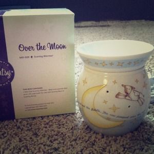 Over the moon warmer