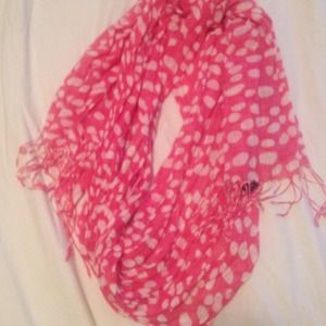 Inc scarf