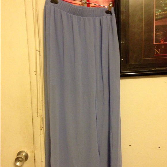 Bundle - Picture 2 of 3