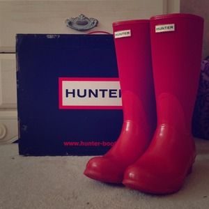 Hunter Arlen Rain Boots!!