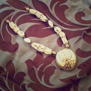 Shell necklace.