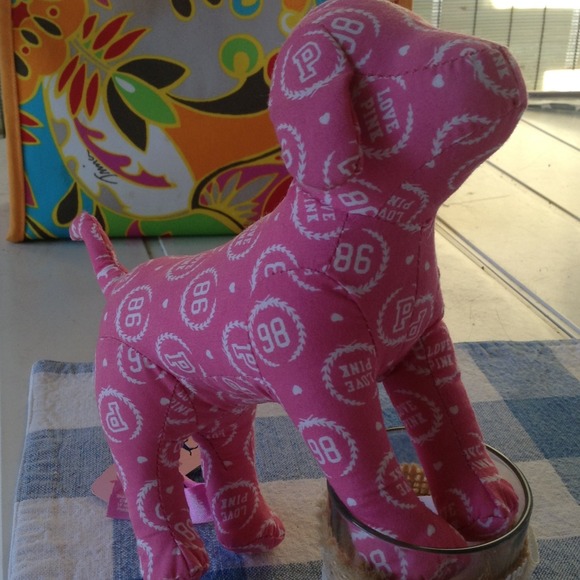 This is when the dogs first came out.new with tag! - Picture 4 of 4