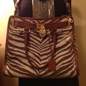 MICHAEL KORS ZEBRA HAMILTON  WITH WALLET