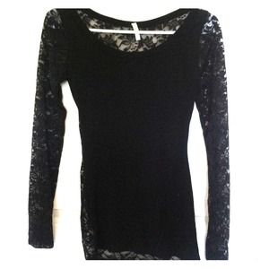 Lace long sleeve top