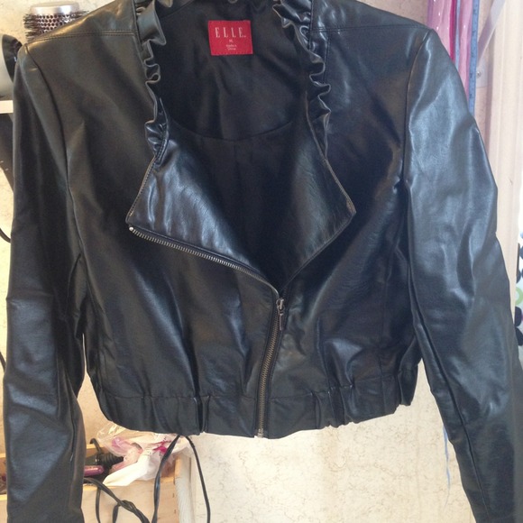 Black leather jacket, size Medium, New