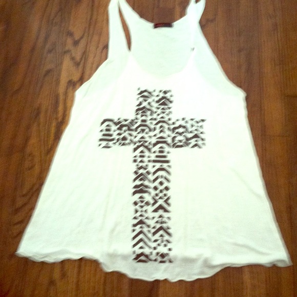 Cross tank top