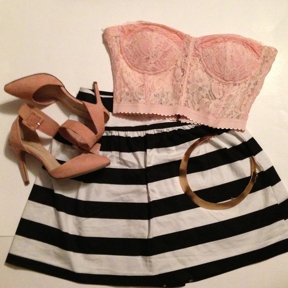 Blush Bustier 💖 📍📍