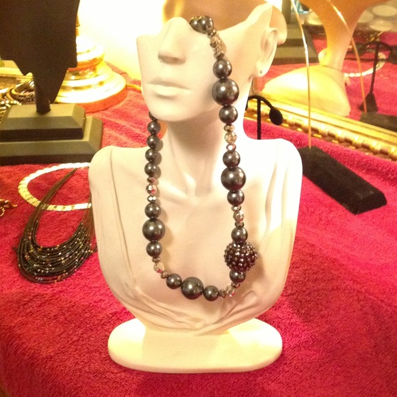 Necklace - Picture 2 of 2