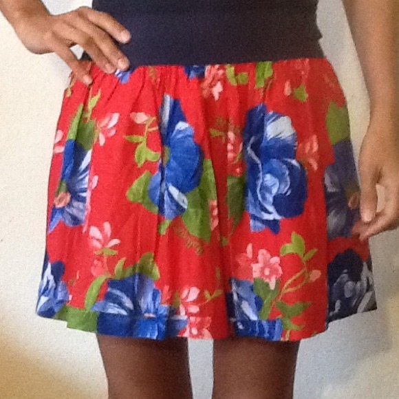 Hollister co skirt