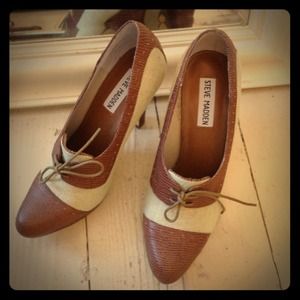 Steve Madden size 7.5 closed toe heels