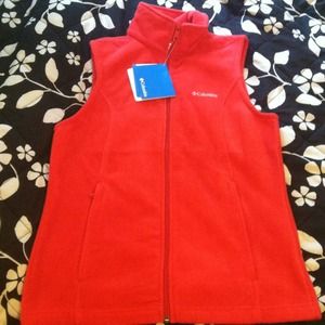 Columbia vest