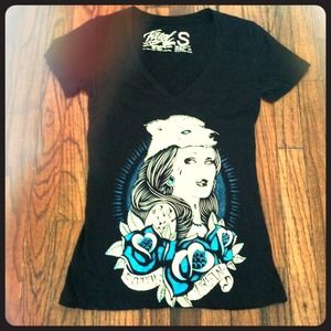 Black t shirt(fatal brand)