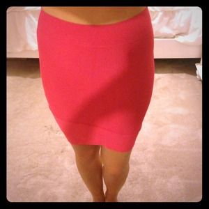 Never worn hot pink BCBG Sylvie power skirt.