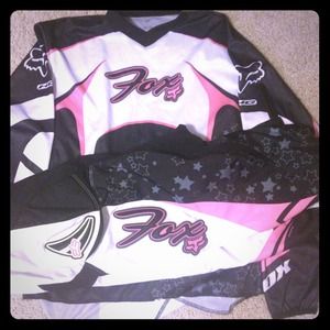 Fox riding gear: shirt & pants.