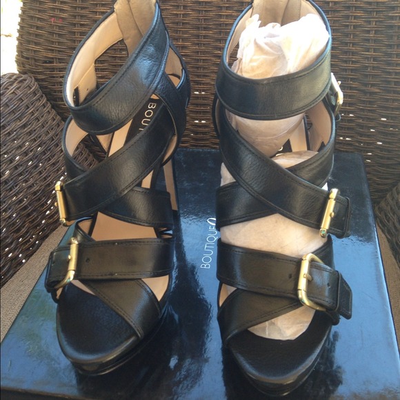 👠👠Boutique 9 Black leather heels👠👠 - Picture 2 of 4