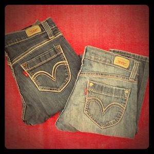 ✨New Listing✨Levi's524 "Too Superlow" Skinny Jeans