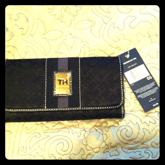 Large TH Wallet