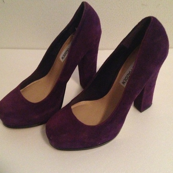 Steve Madden purple pumps size 6