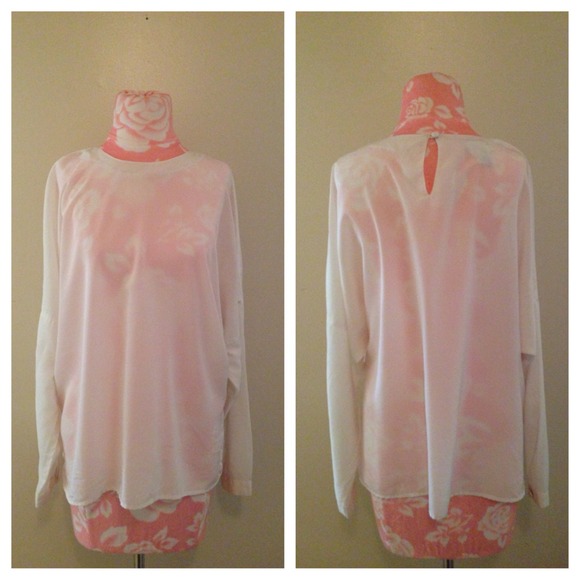 Blouse ⛔️SOLD⛔️