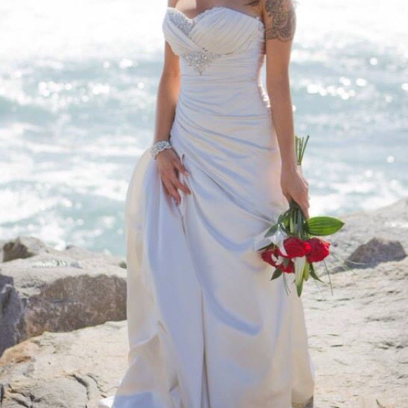 Demitrios designer wedding gown negotiable