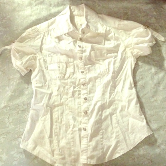 Plain white short sleeve dress shirt