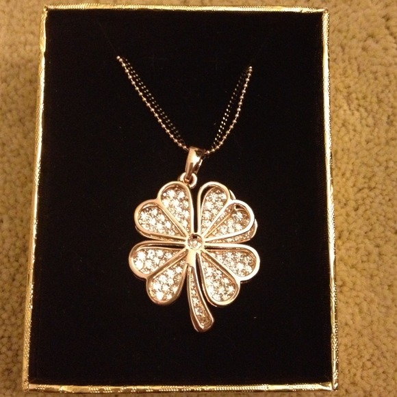 Necklace - Picture 2 of 2