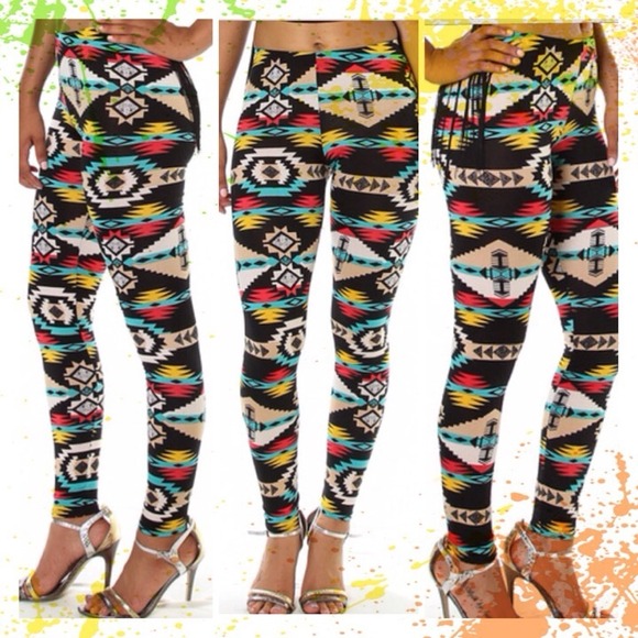 Pants - 🔴REDUCED🔴 Tribal Print Leggings