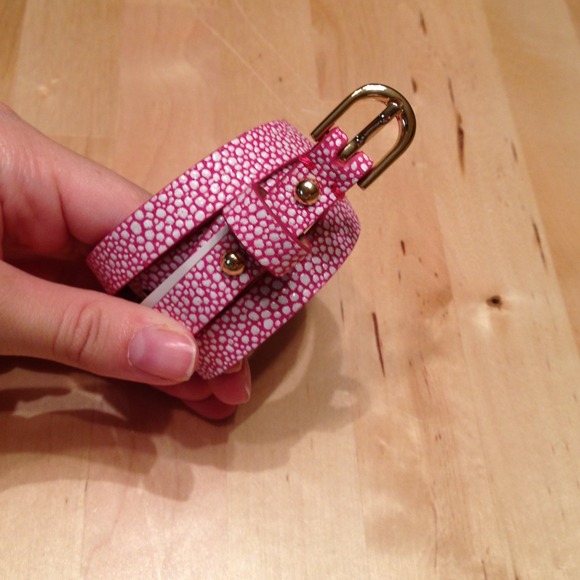 Pink and white skinny belt