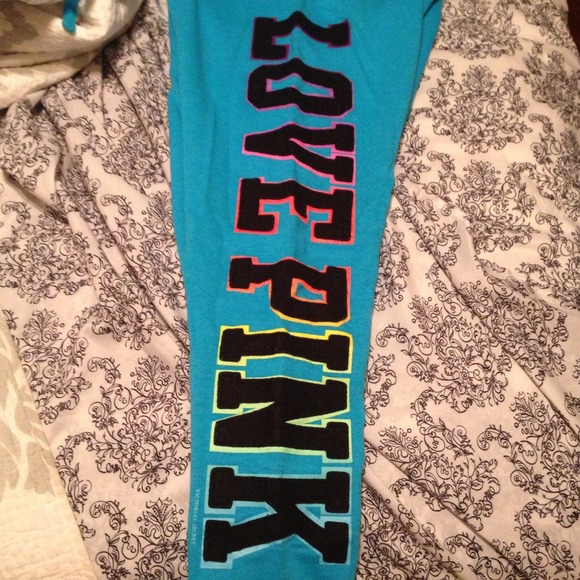 vs sweatpants