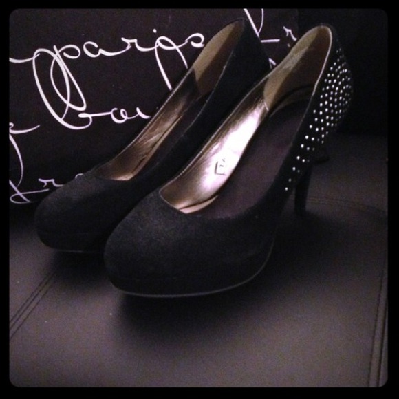 Suede black heals